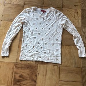 Thin skull sweater